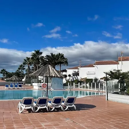 Semesterbostad Amarilla Golf