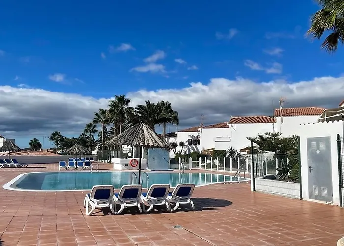 Holiday home Amarilla Golf