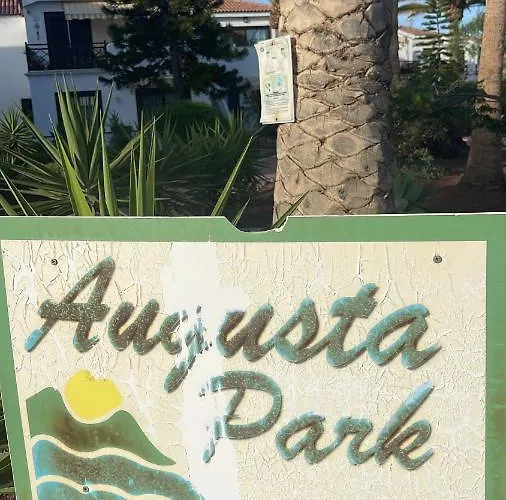 Amarilla Golf * San Miguel de Abona